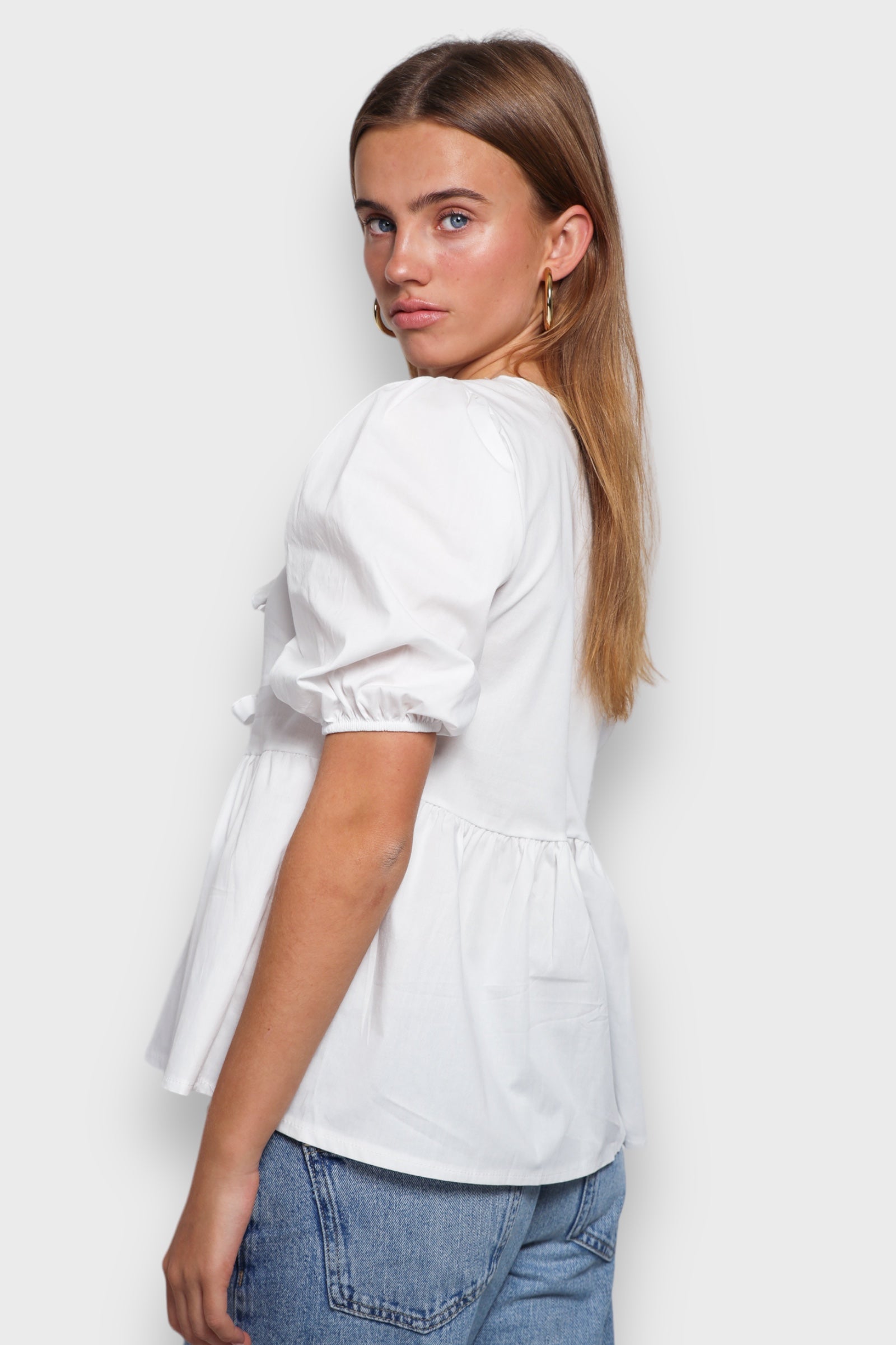"Lovely" blouse white