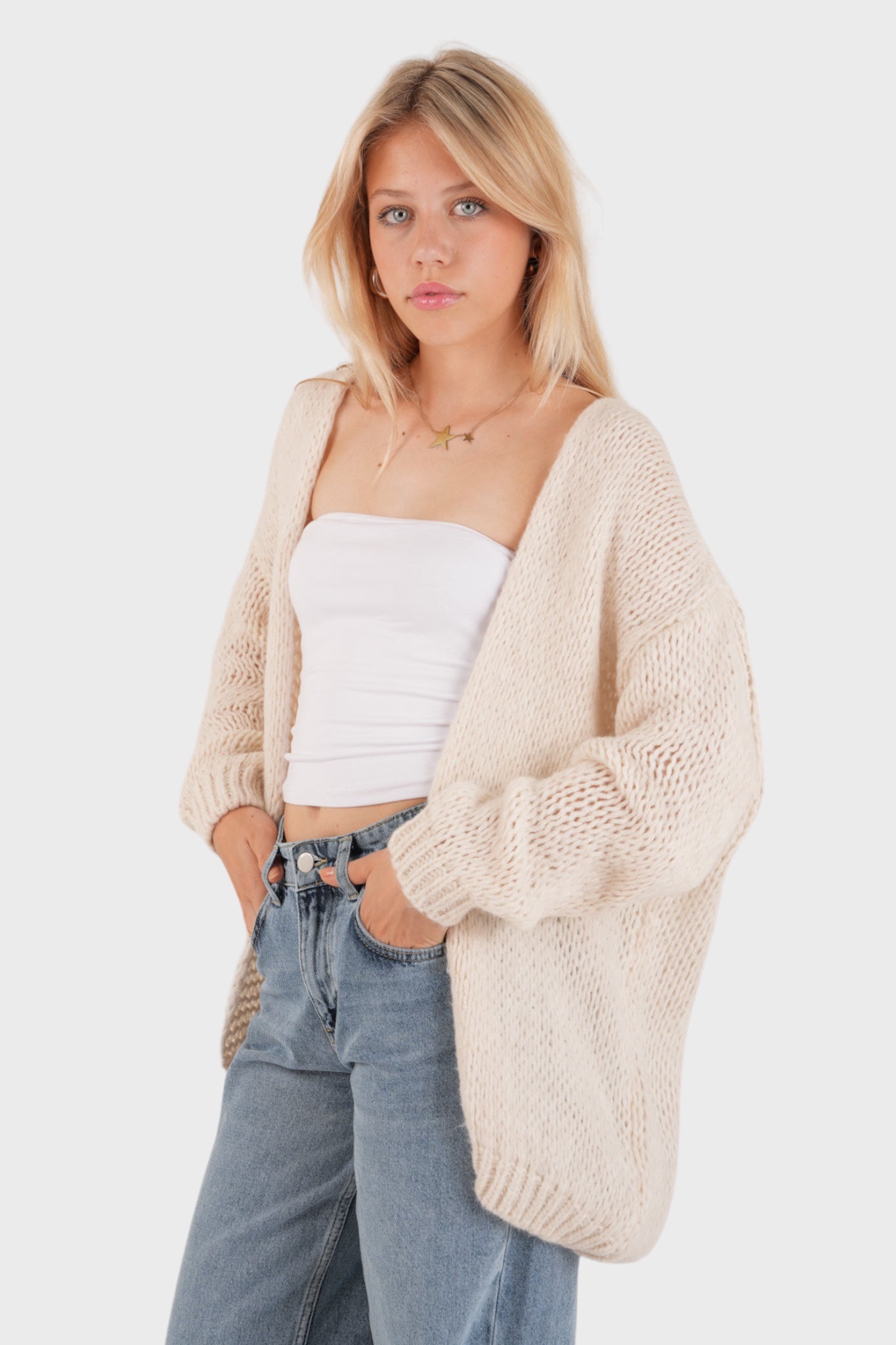 "Keep me warm" cardigan beige